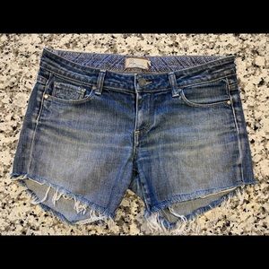 Flattering high quality.